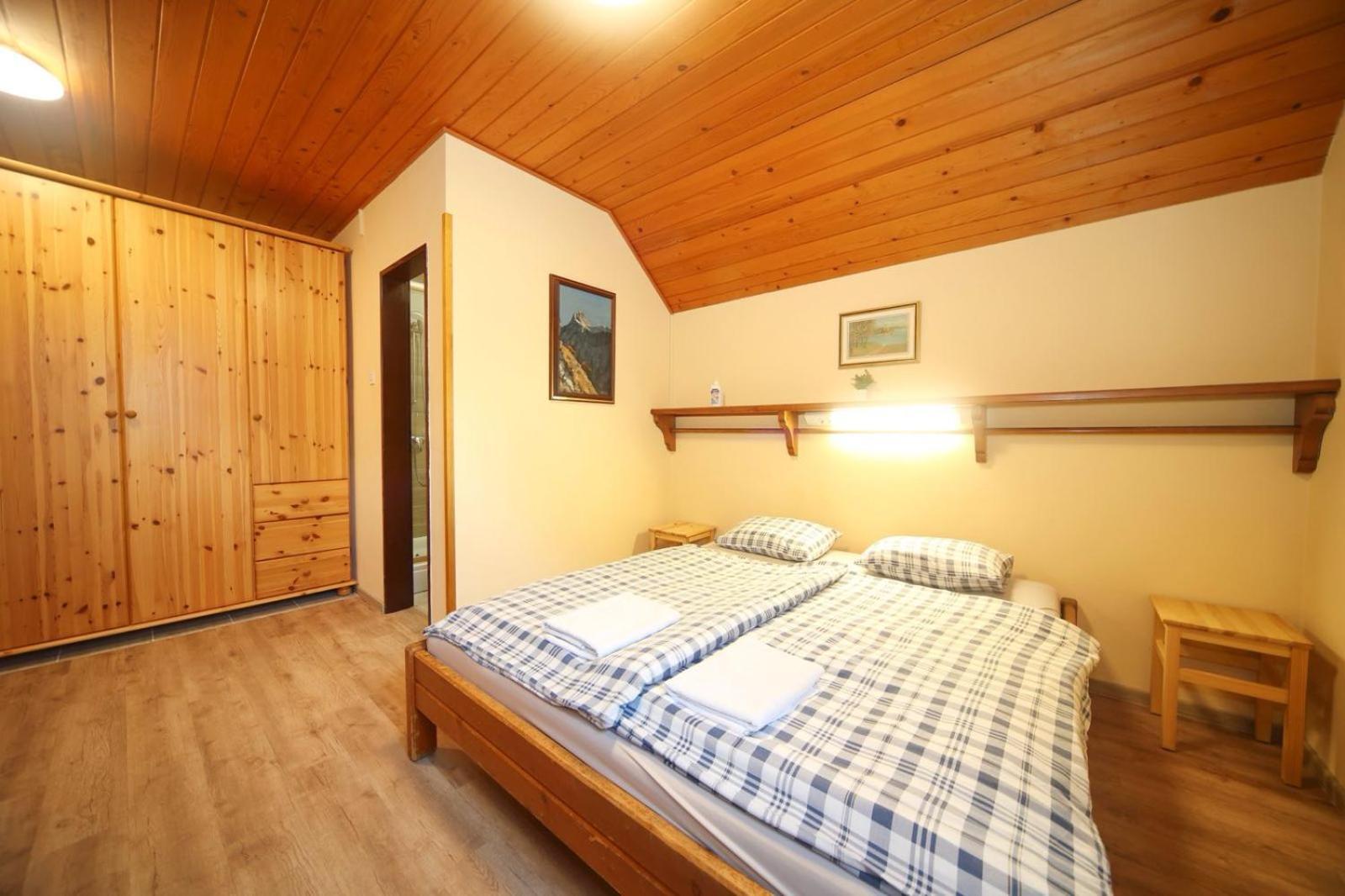 Planinska Koca Na Gozdu Hotel Kranjska Gora Exterior photo