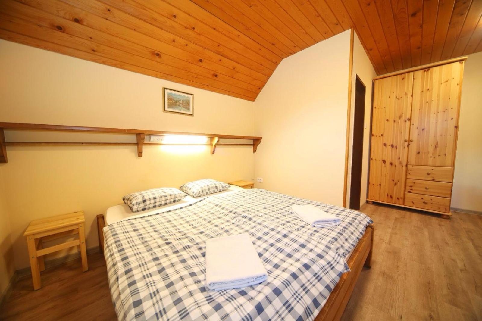 Planinska Koca Na Gozdu Hotel Kranjska Gora Exterior photo