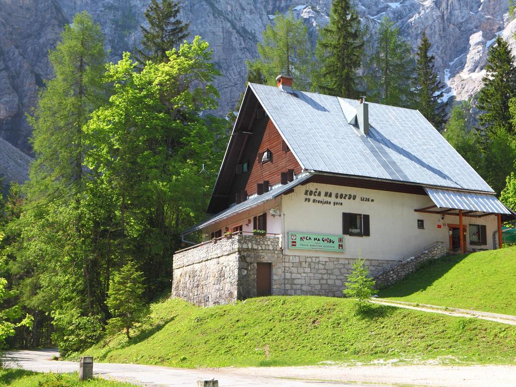 Planinska Koca Na Gozdu Hotel Kranjska Gora Exterior photo