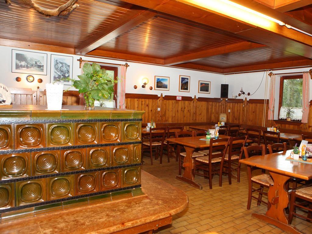 Planinska Koca Na Gozdu Hotel Kranjska Gora Exterior photo