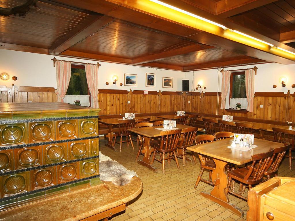 Planinska Koca Na Gozdu Hotel Kranjska Gora Exterior photo