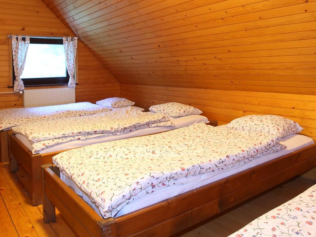 Planinska Koca Na Gozdu Hotel Kranjska Gora Exterior photo